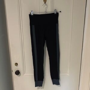 Athleta Black and Gray Leggings Athletic-Leisure Style